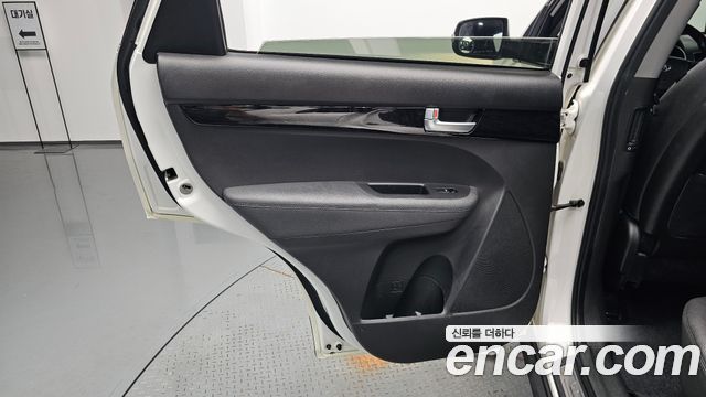 Kia Sorento R Diesel 2.0 2WD TLX Special 2014 — фото 25