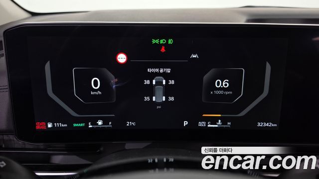 Kia Carnival (IV) Gasoline 9-Seater Prestige 2024 — фото 8