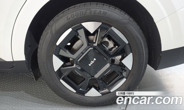 Kia Carnival (IV) Gasoline 9-Seater Prestige 2024 — фото 21