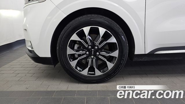 Kia Carnival (IV) Diesel 9-Seater Signature 2022 — фото 5