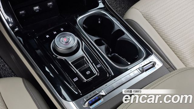 Kia Carnival (IV) Diesel 9-Seater Signature 2022 — фото 9