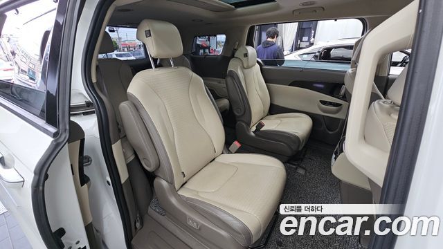Kia Carnival (IV) Diesel 9-Seater Signature 2022 — фото 12