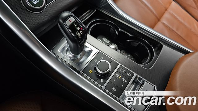 Land Rover Range Rover Sport (II) 3.0 SDV6 HSE Dynamic 2017 — фото 9