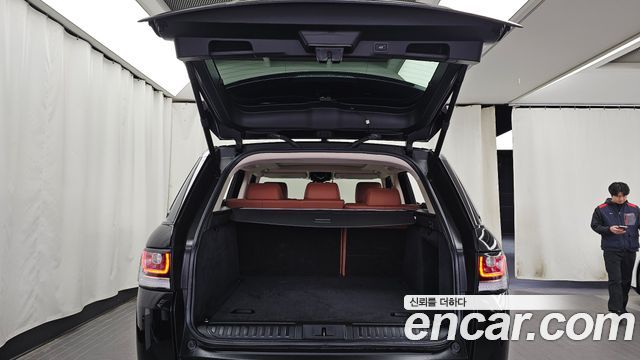 Land Rover Range Rover Sport (II) 3.0 SDV6 HSE Dynamic 2017 — фото 20