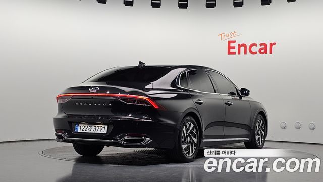 Hyundai Grandeur Hybrid (IG) Premium Choice 2020 — фото 2