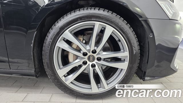 Audi A6 (C8) 40 TDI Quattro Premium 2023 — фото 21