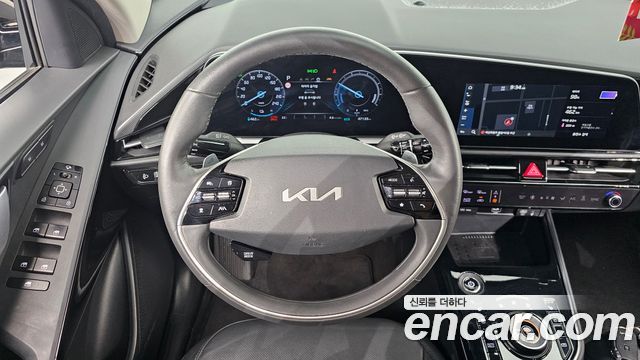 Kia Niro EV Air 2023 — фото 13