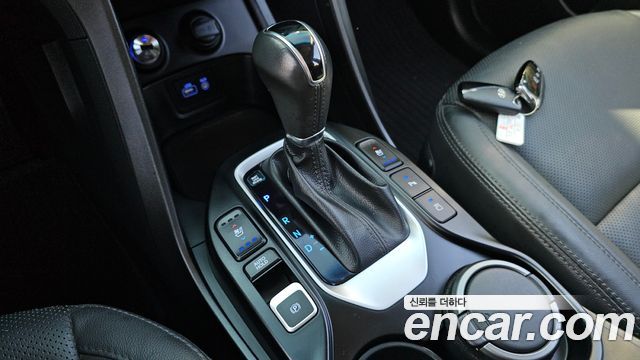 Hyundai Santa Fe The Prime Diesel 2.2 2WD Exclusive 2016 — фото 9