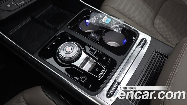 Kia Carnival (IV) HEV 7seater Gravity 2025 — фото 9