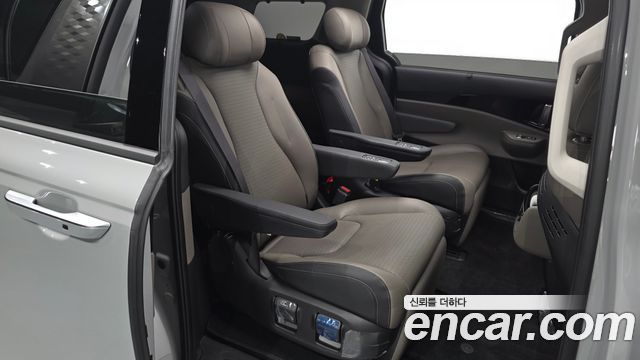 Kia Carnival (IV) HEV 7seater Gravity 2025 — фото 11