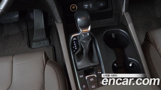 Hyundai Santa Fe (TM) Diesel 2.2 2WD Exclusive 2020 — фото 9