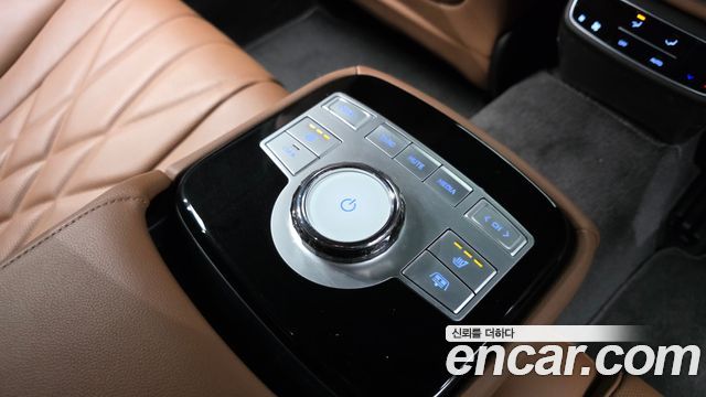 Genesis G80 (RG3) Gasoline 3.5 Turbo AWD 2023 — фото 19