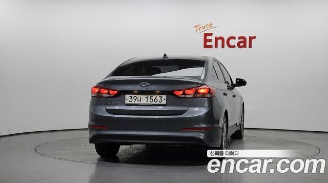 Hyundai Avante (AD) 1.6 GDI Value Plus 2018 — фото 4