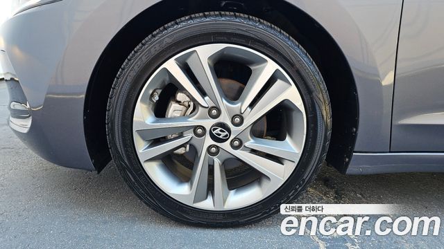 Hyundai Avante (AD) 1.6 GDI Value Plus 2018 — фото 5