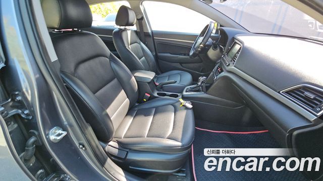 Hyundai Avante (AD) 1.6 GDI Value Plus 2018 — фото 26