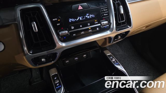 Kia Sorento (IV) Diesel 2.2 2WD Noblesse 2021 — фото 17