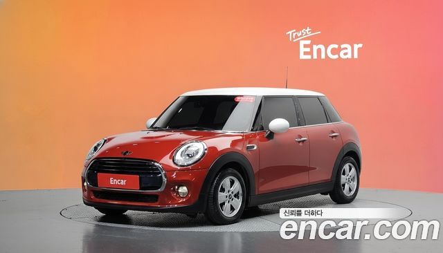 MINI Cooper 5Door Standard 3rd