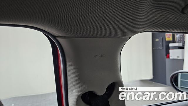 MINI Cooper 5Door Standard 3rd 2018 — фото 30