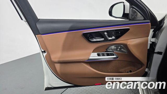 Mercedes-Benz E-Class (W214) E300 4MATIC Exclusive 2024 — фото 30