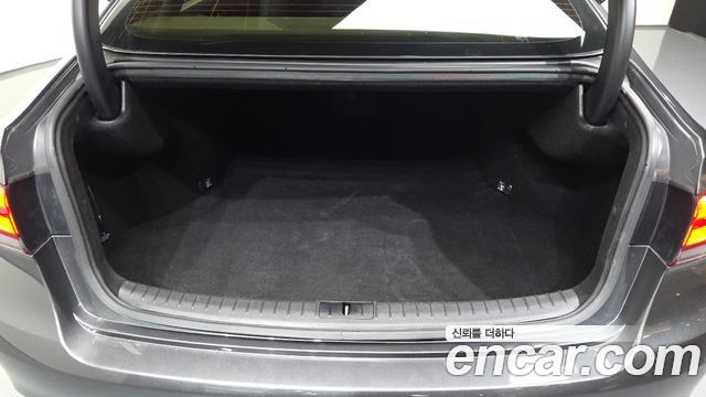 Genesis G80 3.3 GDI Luxury 2018 — фото 20