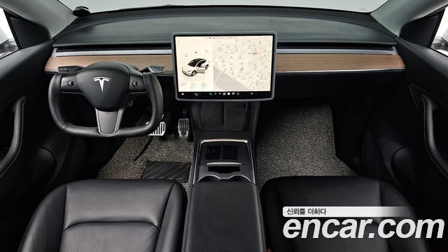 Tesla Model Y Long Range AWD 2022 — фото 7
