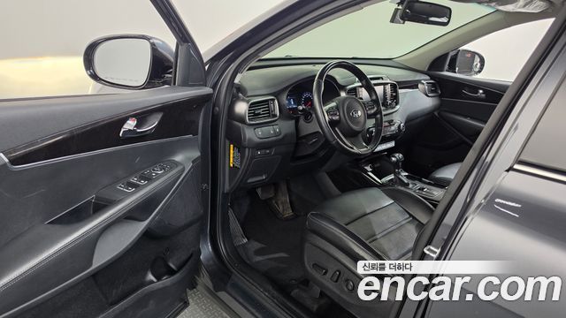 Kia Sorento Diesel 2.0 2WD Noblesse 2016 — фото 10