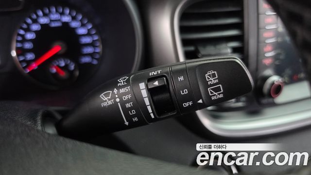 Kia Sorento Diesel 2.0 2WD Noblesse 2016 — фото 20