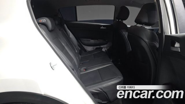Kia Sportage The Bold Diesel 1.6 2WD Luxury 2019 — фото 12