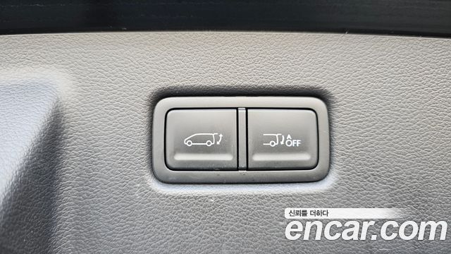 Hyundai Staria 4WD Lounge 9-Seater Inspiration 2025 — фото 27