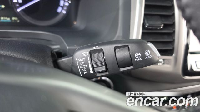 KG Mobility (SsangYong) Rexton Sports Diesel 2.2 4WD Noblesse 2019 — фото 29