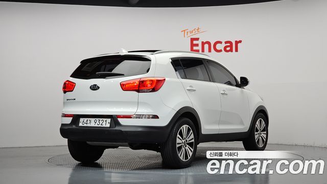 Kia Sportage R Diesel 2WD Trendy 2015 — фото 2
