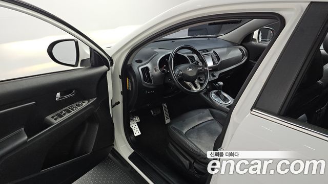Kia Sportage R Diesel 2WD Trendy 2015 — фото 11