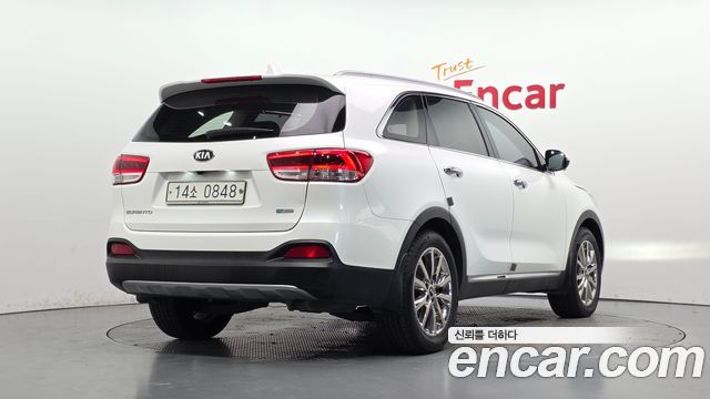 Kia Sorento Diesel 2.0 2WD Noblesse Special 2016 — фото 2