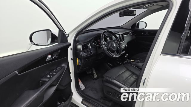 Kia Sorento Diesel 2.0 2WD Noblesse Special 2016 — фото 10