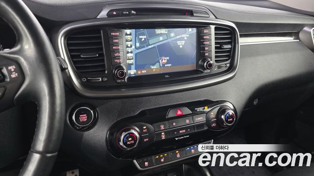 Kia Sorento Diesel 2.0 2WD Noblesse Special 2016 — фото 13