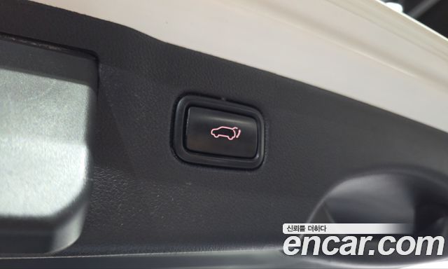 Kia Sorento Diesel 2.0 2WD Noblesse Special 2016 — фото 17