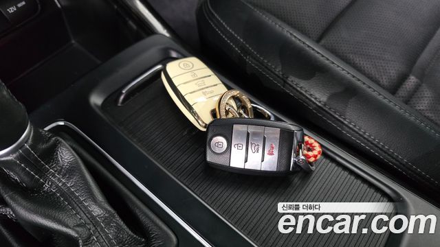 Kia Sorento Diesel 2.0 2WD Noblesse Special 2016 — фото 19