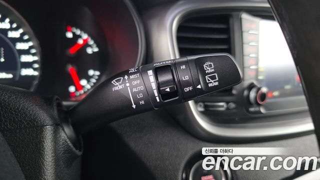 Kia Sorento Diesel 2.0 2WD Noblesse Special 2016 — фото 30