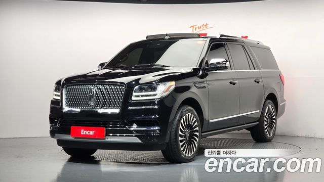 Lincoln Navigator (IV) 3.5L Black Label