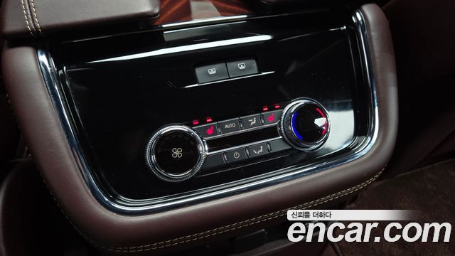 Lincoln Navigator (IV) 3.5L Black Label 2021 — фото 19