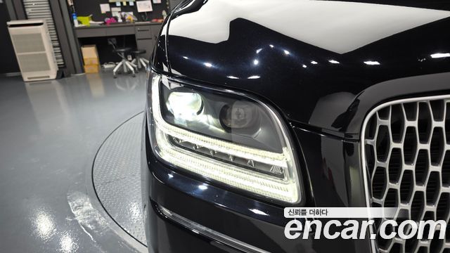 Lincoln Navigator (IV) 3.5L Black Label 2021 — фото 22