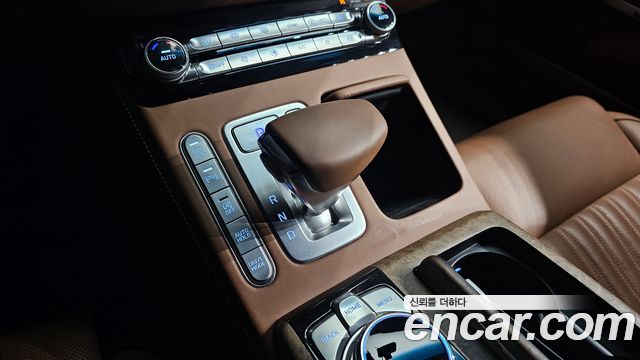 Genesis G90 3.8 AWD Premium Luxury 2019 — фото 9