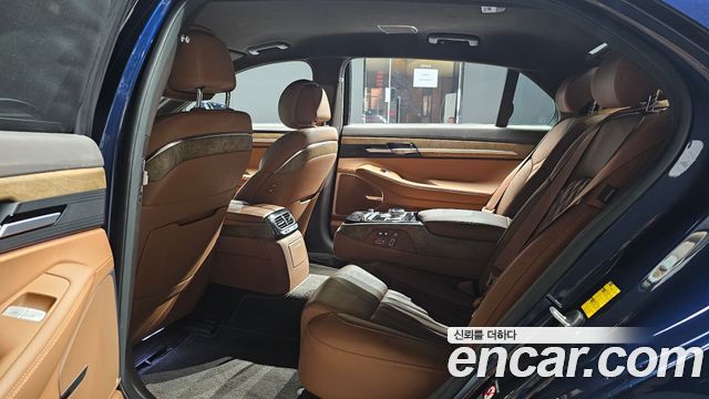 Genesis G90 3.8 AWD Premium Luxury 2019 — фото 12