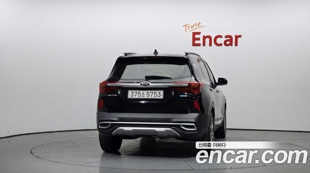 Kia Seltos Diesel 1.6 2WD Noblesse 2020 — фото 4