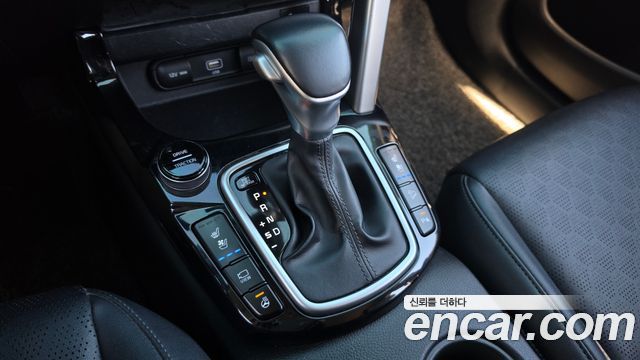 Kia Seltos Diesel 1.6 2WD Noblesse 2020 — фото 9