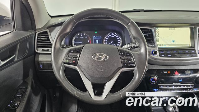 Hyundai Tucson Diesel 2.0 2WD Modern Special 2017 — фото 13