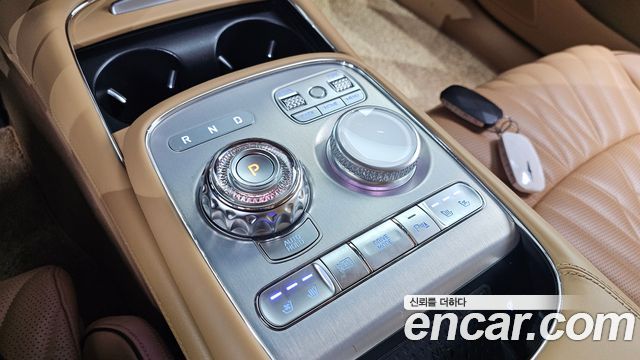 Genesis G90 (RS4) Gasoline 3.5 Turbo AWD 2022 — фото 9