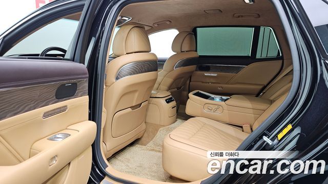 Genesis G90 (RS4) Gasoline 3.5 Turbo AWD 2022 — фото 12