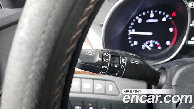 Hyundai Maxcruise Diesel 2.2 4WD Finest Edition 2016 — фото 30