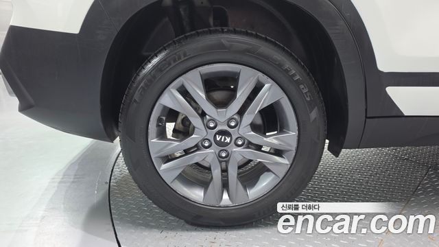 Kia Seltos Gasoline 1.6 Turbo 2WD Prestige 2020 — фото 5